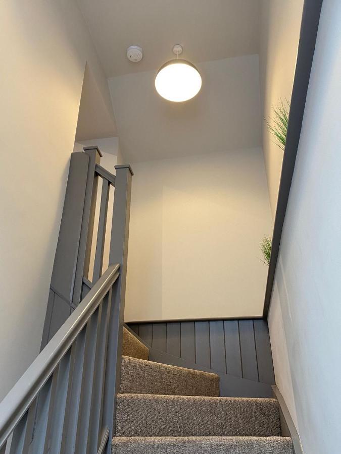 Coach House @ The Booth Apartment Херфорд Екстериор снимка